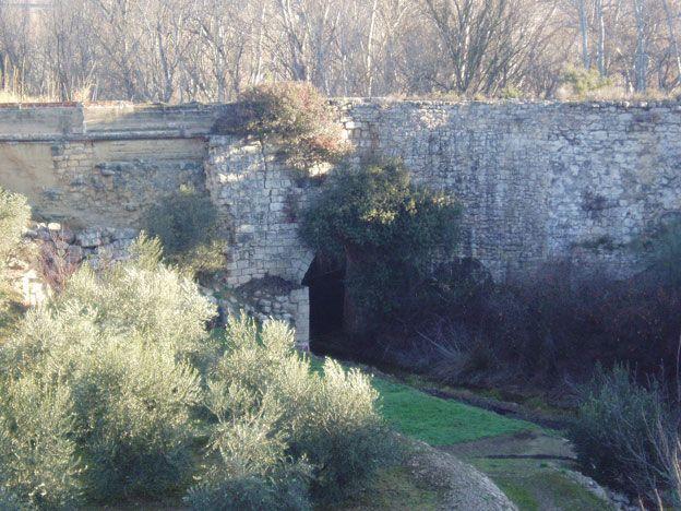 Imagen Puente acueducto en la acequia vieja de la zona de Vall de Cos